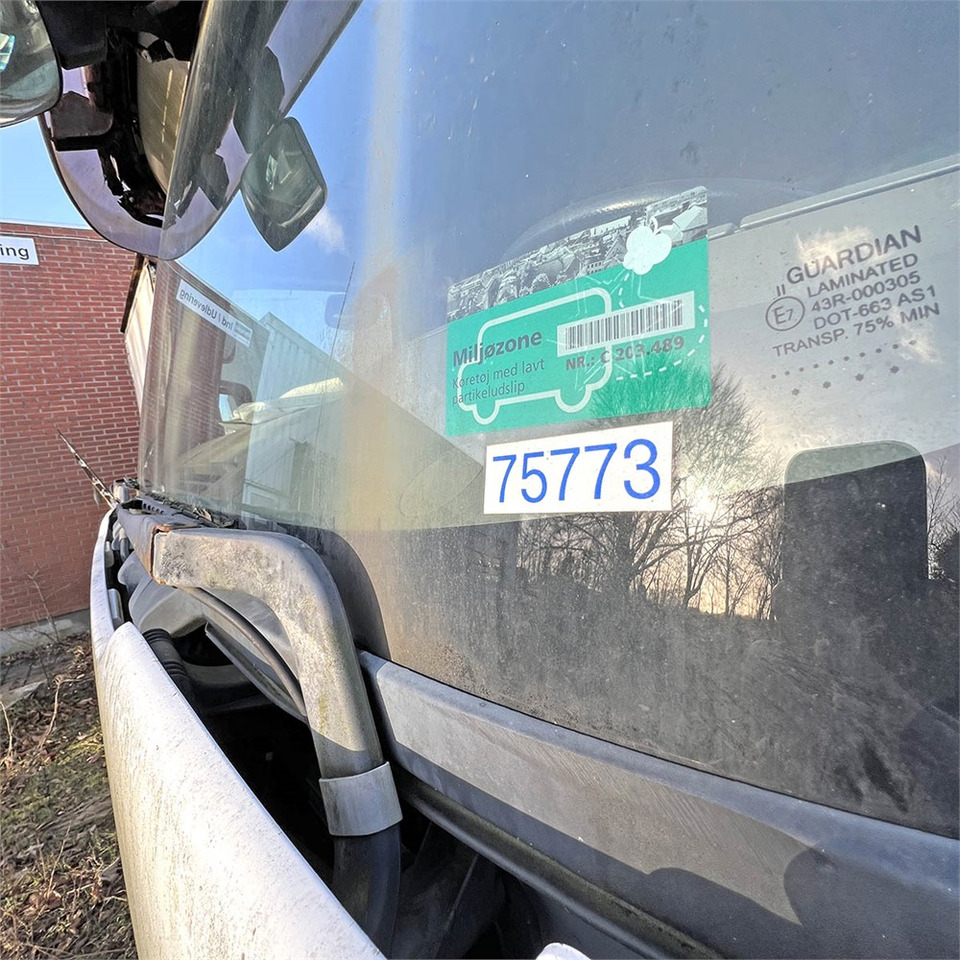 Renault 410 DXI Premimium - شاحنة بهيكل معدني للمقصورة: صورة 5 Renault 410 DXI Premimium - شاحنة بهيكل معدني للمقصورة: صورة 5