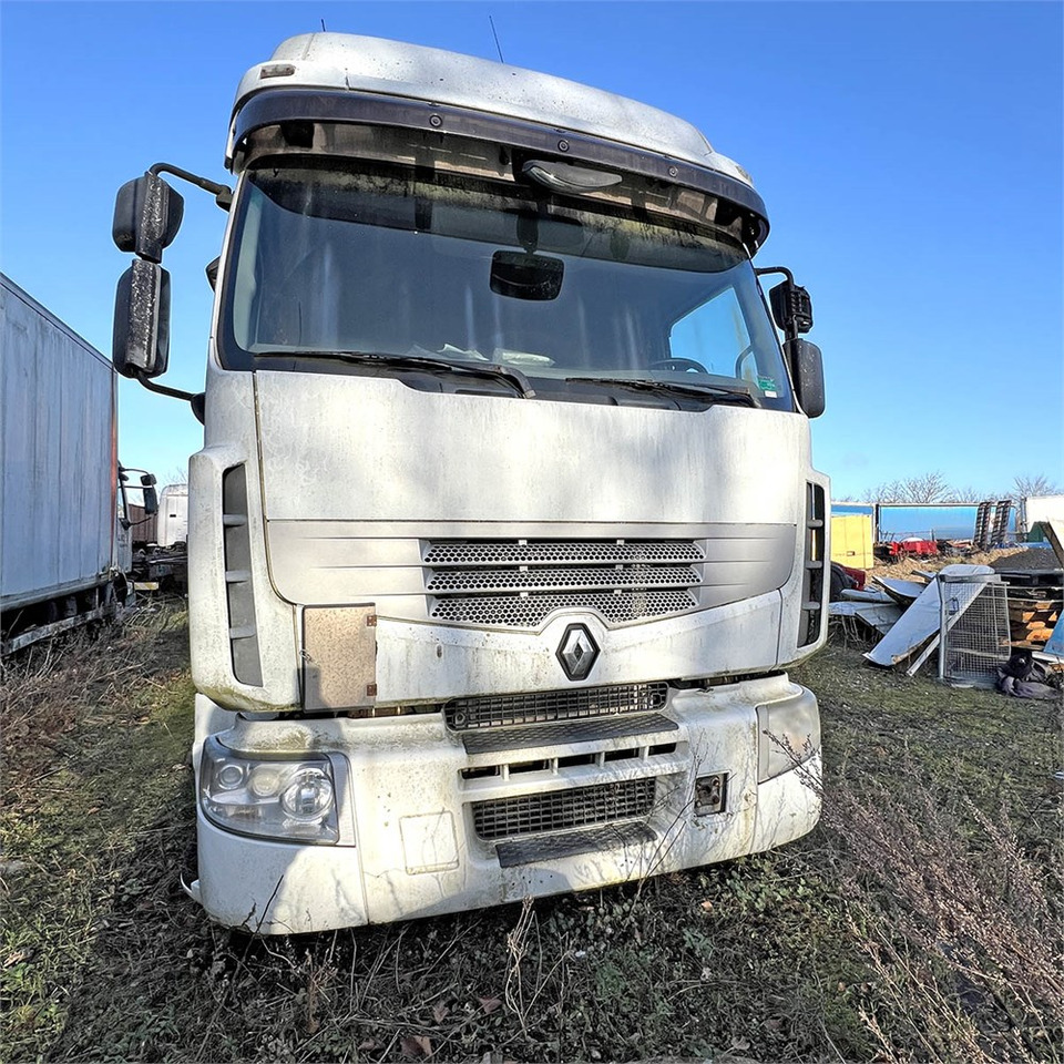 Renault 410 DXI Premimium - شاحنة بهيكل معدني للمقصورة: صورة 3 Renault 410 DXI Premimium - شاحنة بهيكل معدني للمقصورة: صورة 3