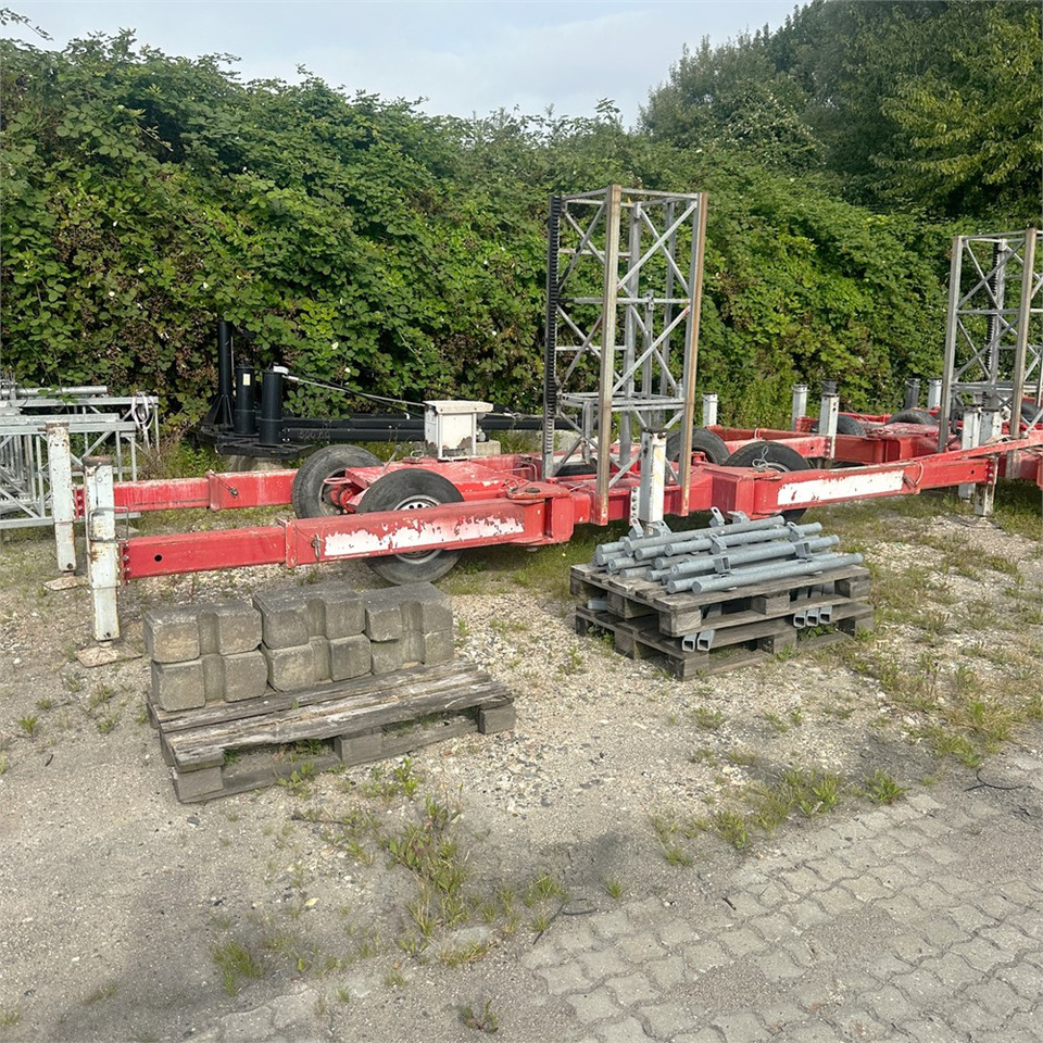 Scanclimber Chassis - منصة جومحمولةية: صورة 1 Scanclimber Chassis - منصة جومحمولةية: صورة 1