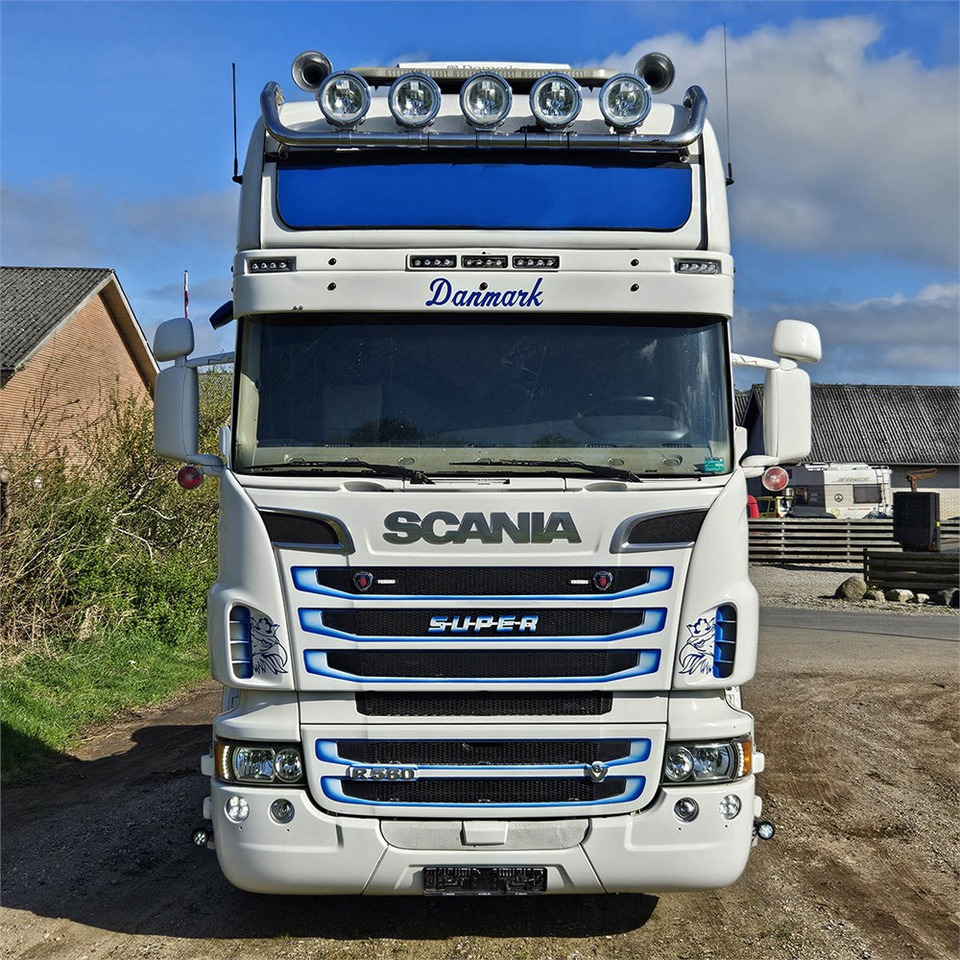 Scania R 560 LA6X2 4MNB - مقطورة السحب: صورة 2 Scania R 560 LA6X2 4MNB - مقطورة السحب: صورة 2