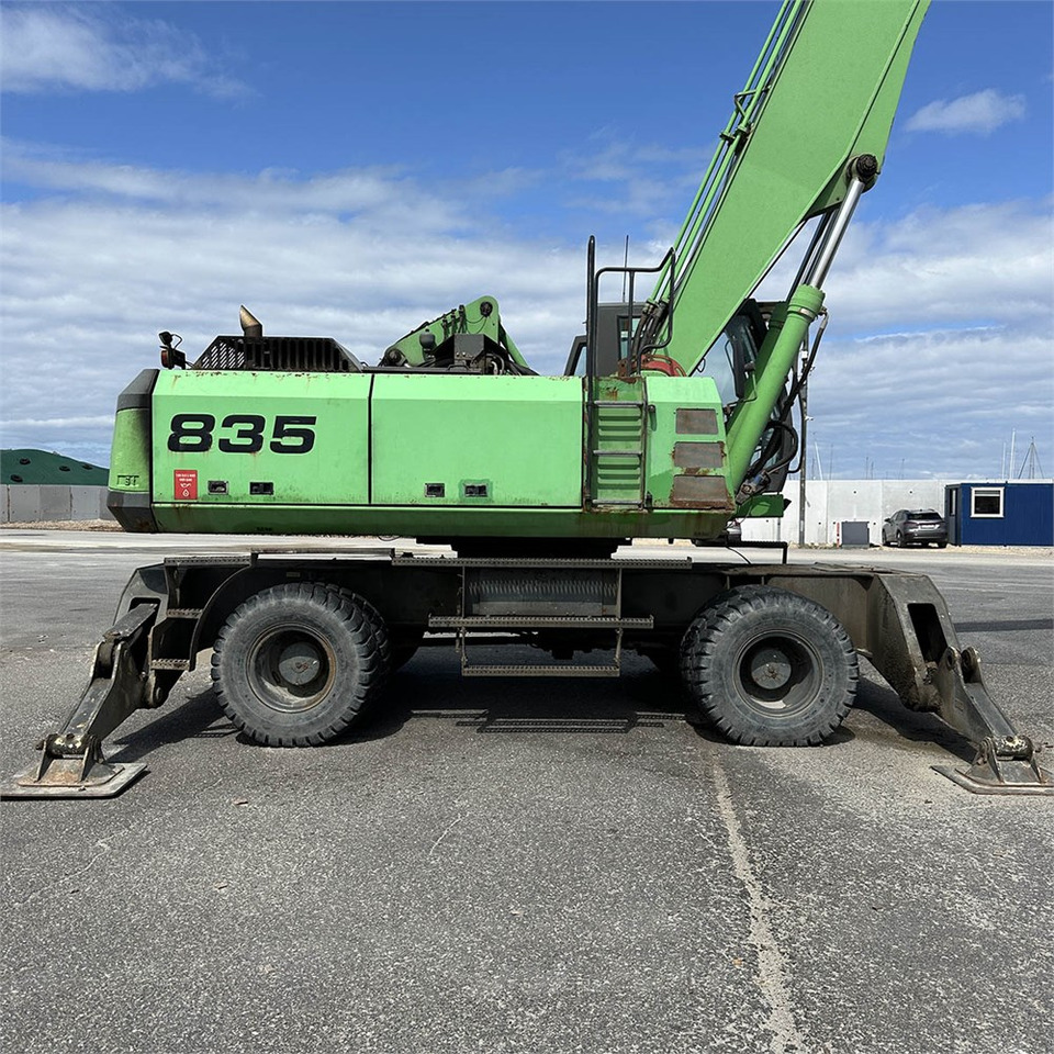 Sennebogen 835M - آلة التعامل مع النفايات: صورة 3 Sennebogen 835M - آلة التعامل مع النفايات: صورة 3