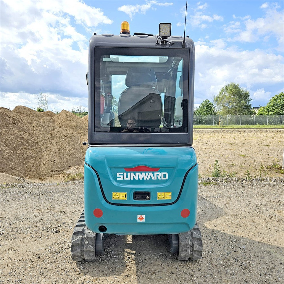 Sunward SWE 20F - حفار صغير: صورة 3 Sunward SWE 20F - حفار صغير: صورة 3