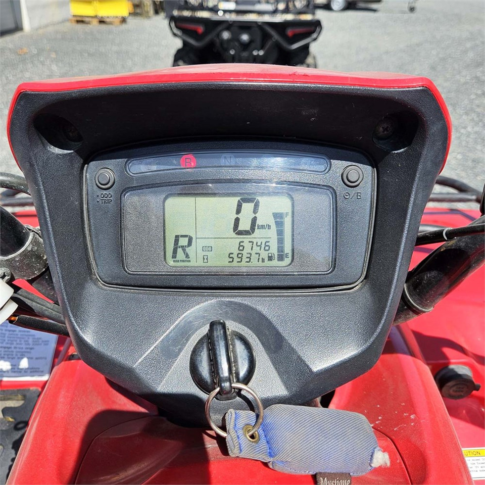 عربة جميع التضاريس/ رباعية العجلات Suzuki Kingquad 700 4x4 Quadmatic I.R.S.: صورة 12 عربة جميع التضاريس/ رباعية العجلات Suzuki Kingquad 700 4x4 Quadmatic I.R.S.: صورة 12