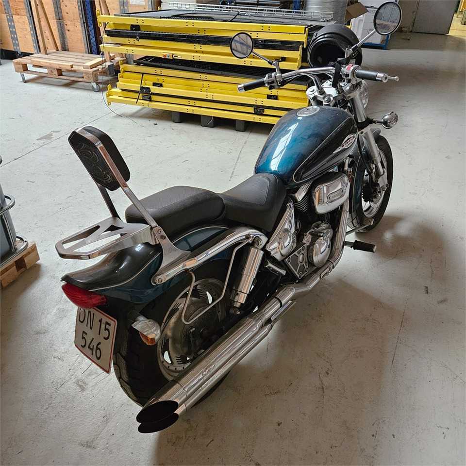 Suzuki Marauder VZ 800 - دراجة نارية: صورة 5 Suzuki Marauder VZ 800 - دراجة نارية: صورة 5