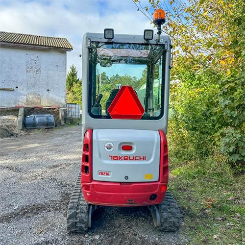 Takeuchi TB2156 - حفار صغير: صورة 5 Takeuchi TB2156 - حفار صغير: صورة 5