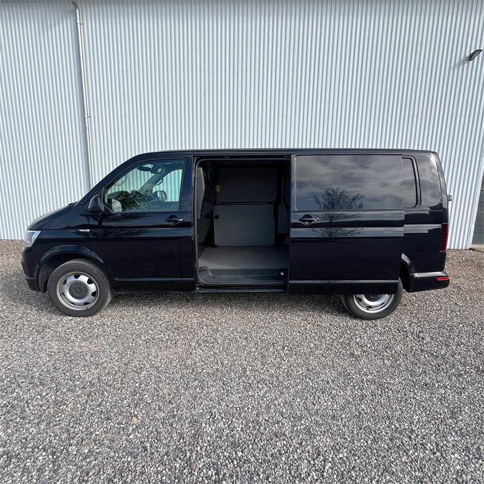 VW Transporter 2.0 Tdi 204 - فان المدمجة: صورة 2 VW Transporter 2.0 Tdi 204 - فان المدمجة: صورة 2