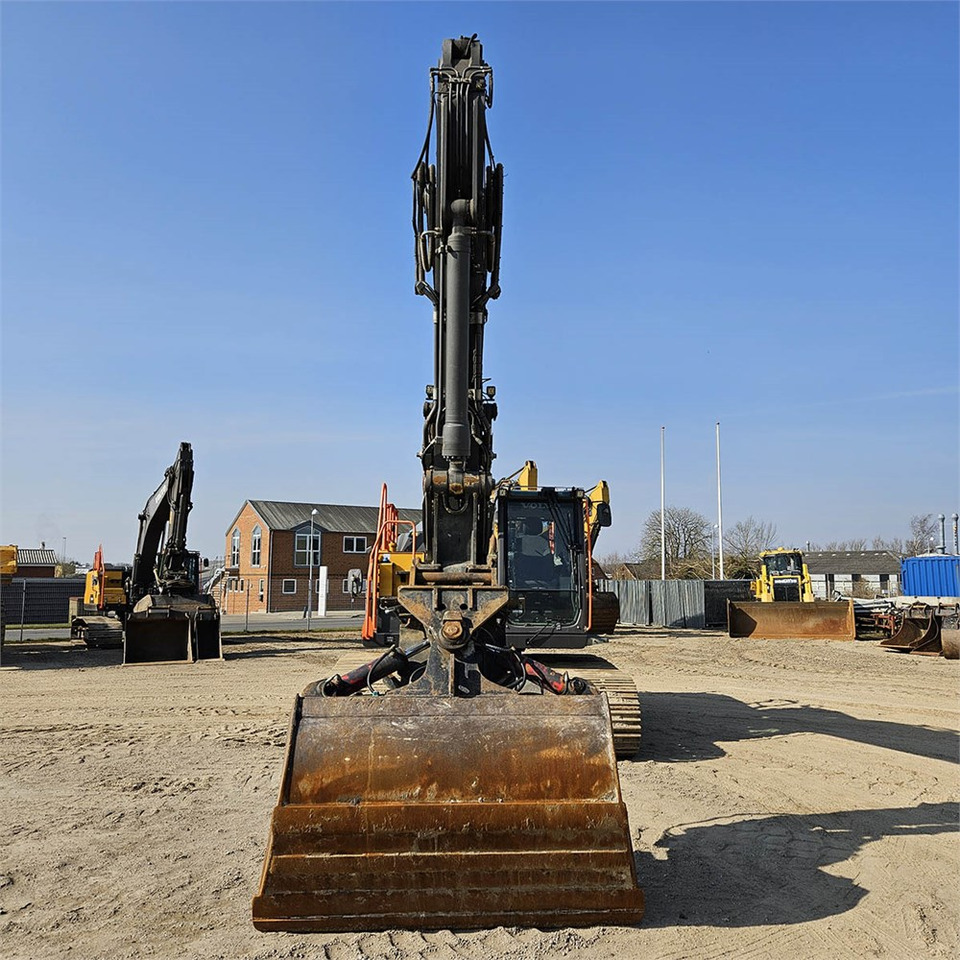 Volvo EC200 EL - حفار زاحف: صورة 3 Volvo EC200 EL - حفار زاحف: صورة 3