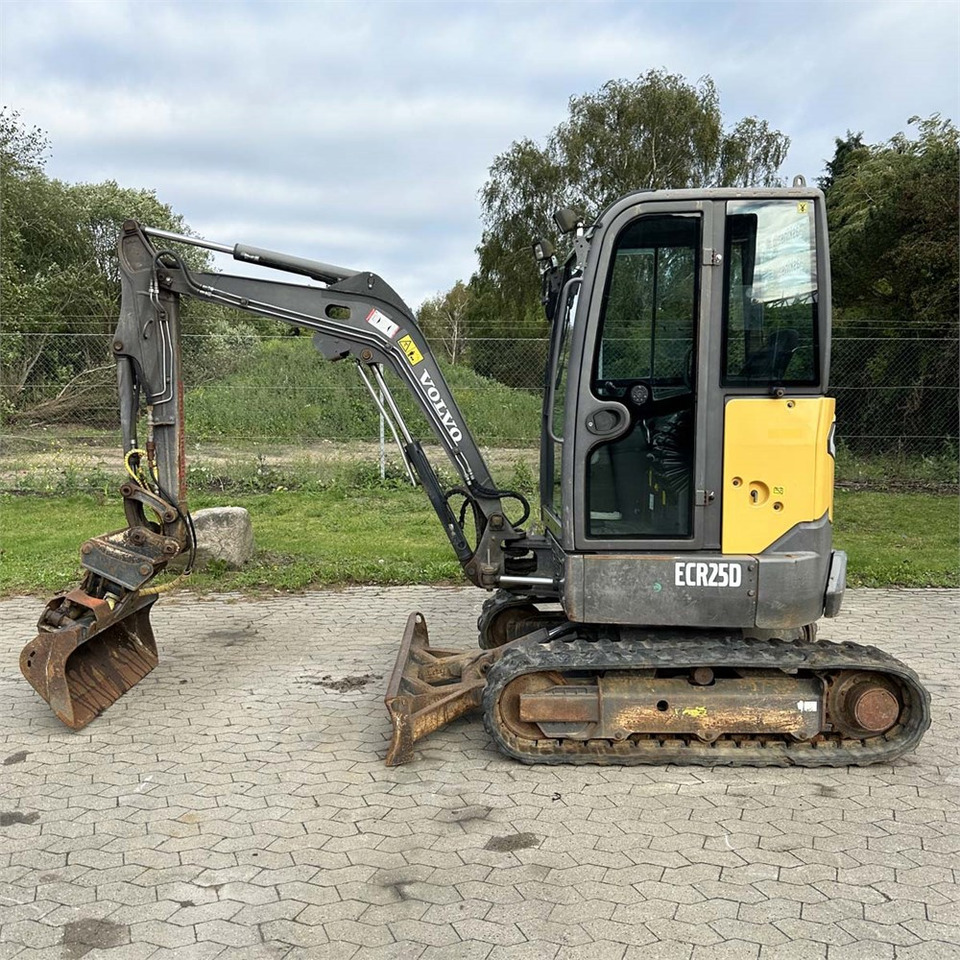 Volvo ECR25 D - حفار صغير: صورة 2 Volvo ECR25 D - حفار صغير: صورة 2