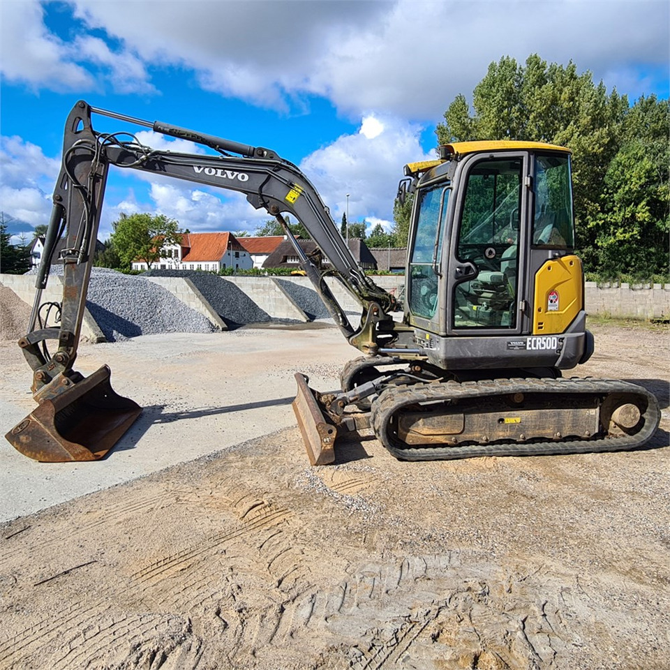 Volvo ECR50 D - حفار صغير: صورة 2 Volvo ECR50 D - حفار صغير: صورة 2