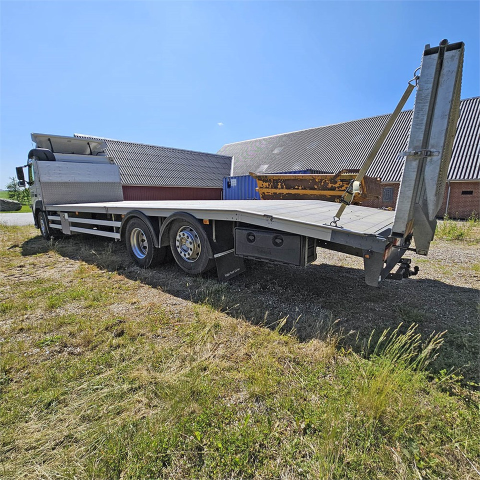Volvo FM 330 - شاحنة نقل سيارات شاحنة: صورة 4 Volvo FM 330 - شاحنة نقل سيارات شاحنة: صورة 4