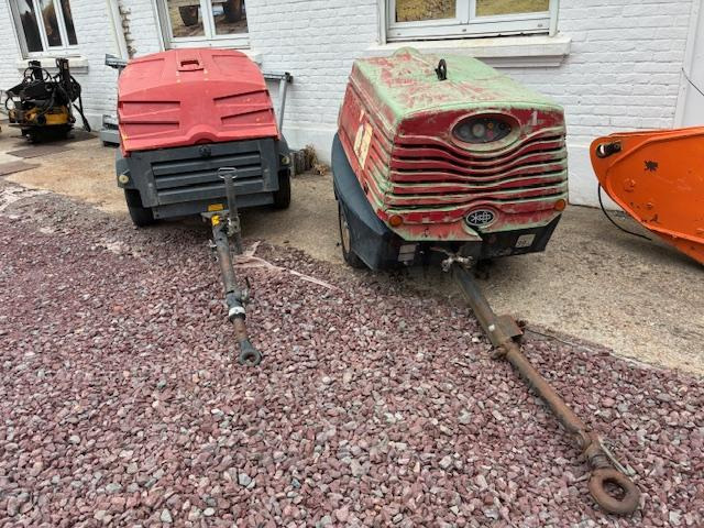 ATLAS COPCO / SULLAIR LOT 2 COMPRESSEURS XAS47 & 38K - ضاغط هوائي: صورة 1 ATLAS COPCO / SULLAIR LOT 2 COMPRESSEURS XAS47 & 38K - ضاغط هوائي: صورة 1