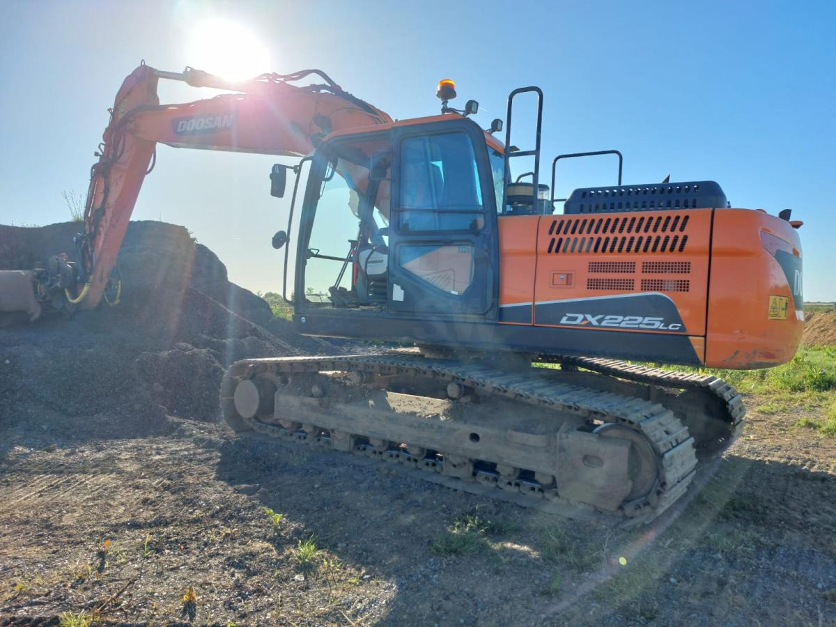 Doosan DX 225LC-5 - حفار زاحف: صورة 2 Doosan DX 225LC-5 - حفار زاحف: صورة 2