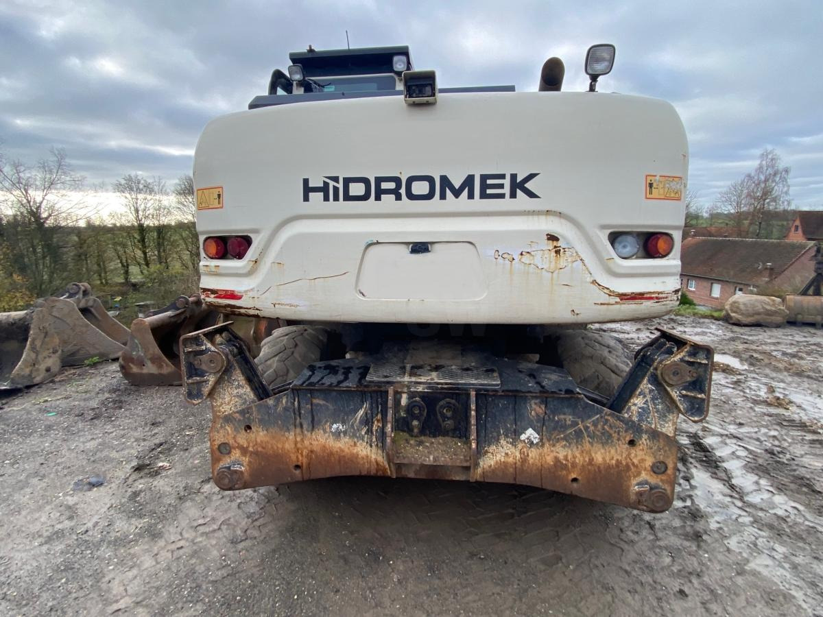 Hidromek HMK 140W-3B - حفار ذو عجلات: صورة 4 Hidromek HMK 140W-3B - حفار ذو عجلات: صورة 4