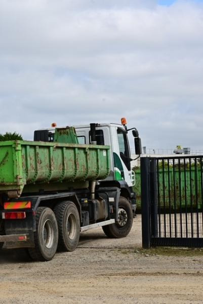 Iveco TRAKKER 380 - شاحنة برافعة خطافية: صورة 3 Iveco TRAKKER 380 - شاحنة برافعة خطافية: صورة 3