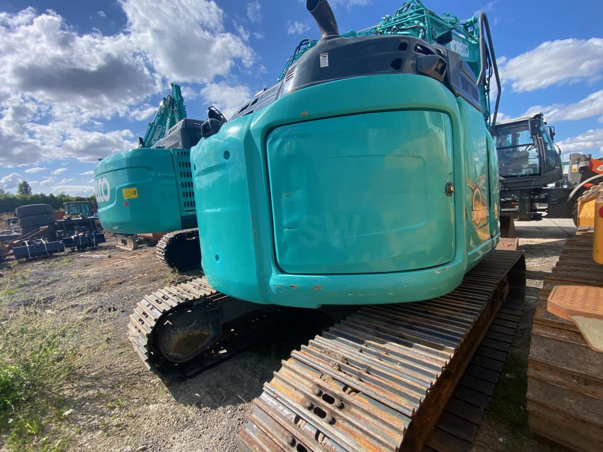 Kobelco SK 140SRLC-5 - حفار زاحف: صورة 5 Kobelco SK 140SRLC-5 - حفار زاحف: صورة 5