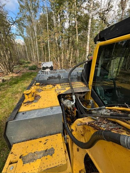 Komatsu PC 190NLC-8 - حفار زاحف: صورة 5 Komatsu PC 190NLC-8 - حفار زاحف: صورة 5