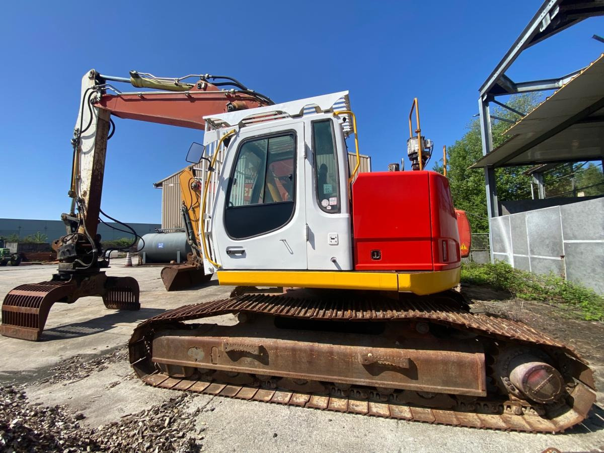 Liebherr R 924 COMPACT LITRONIC - حفار زاحف: صورة 1 Liebherr R 924 COMPACT LITRONIC - حفار زاحف: صورة 1