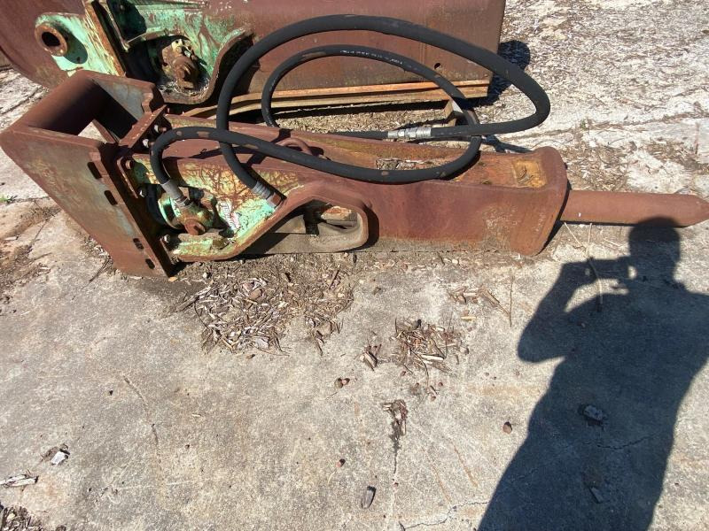 MONTABERT BRV - مطرقة هيدروليكية: صورة 1 MONTABERT BRV - مطرقة هيدروليكية: صورة 1