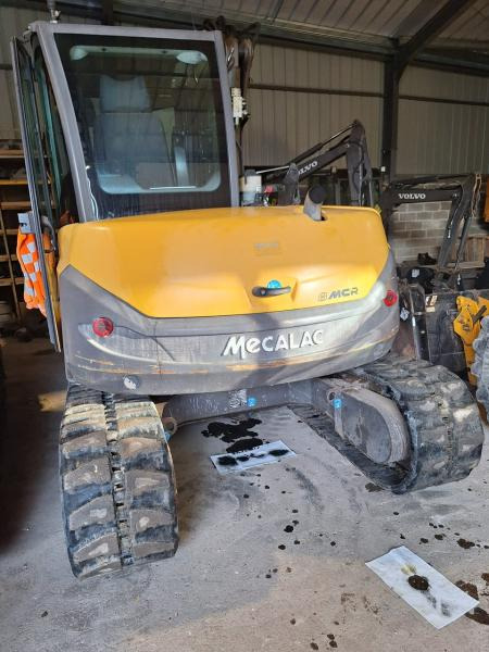 Mecalac 8 MCR - حفار زاحف: صورة 5 Mecalac 8 MCR - حفار زاحف: صورة 5