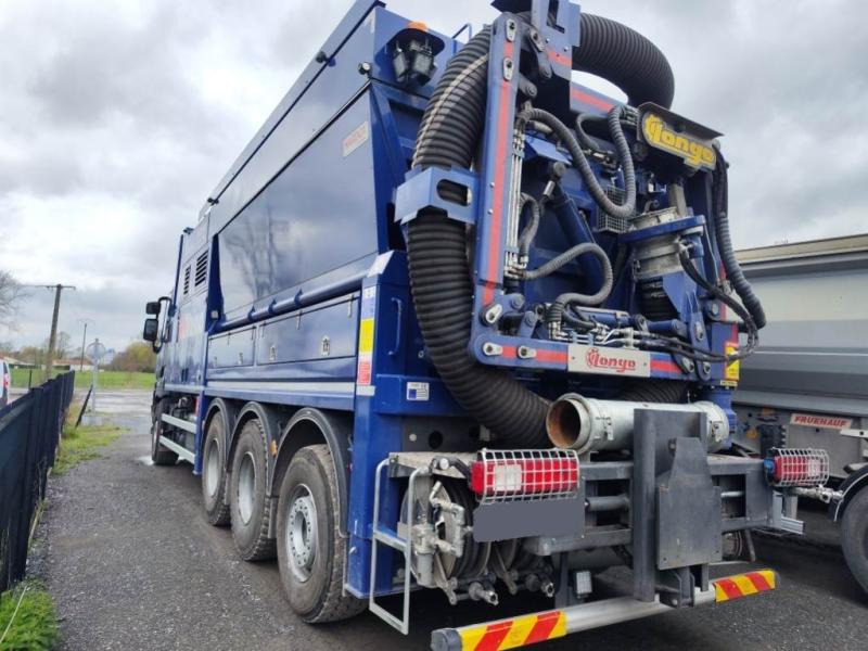 Renault ASPIRATRICE EXCAVATRICE C 480 - فراغ شاحنة: صورة 2 Renault ASPIRATRICE EXCAVATRICE C 480 - فراغ شاحنة: صورة 2