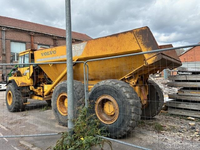 Volvo A 25B - شاحنة مفصلية: صورة 3 Volvo A 25B - شاحنة مفصلية: صورة 3