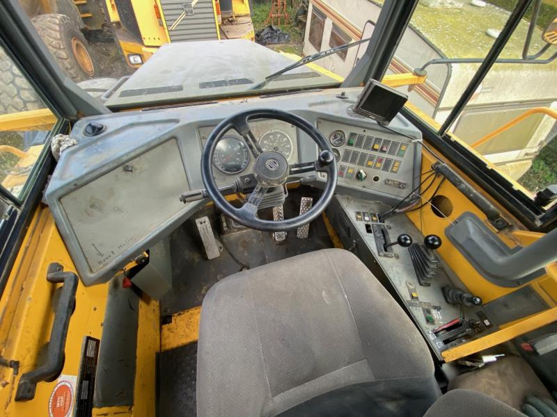 شاحنة مفصلية Volvo A 40: صورة 9