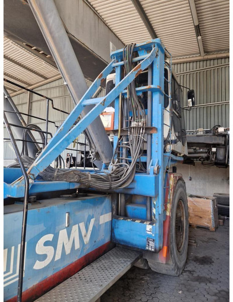 SMV Konecranes SMV SC4537CAX5 - آلة حمل الحاويات في الأماكن الصغيرة: صورة 4 SMV Konecranes SMV SC4537CAX5 - آلة حمل الحاويات في الأماكن الصغيرة: صورة 4