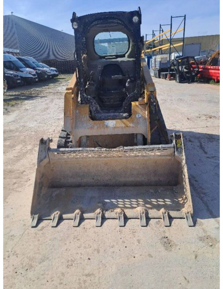 CAT 259D - اللودر المجنزر: صورة 3 CAT 259D - اللودر المجنزر: صورة 3