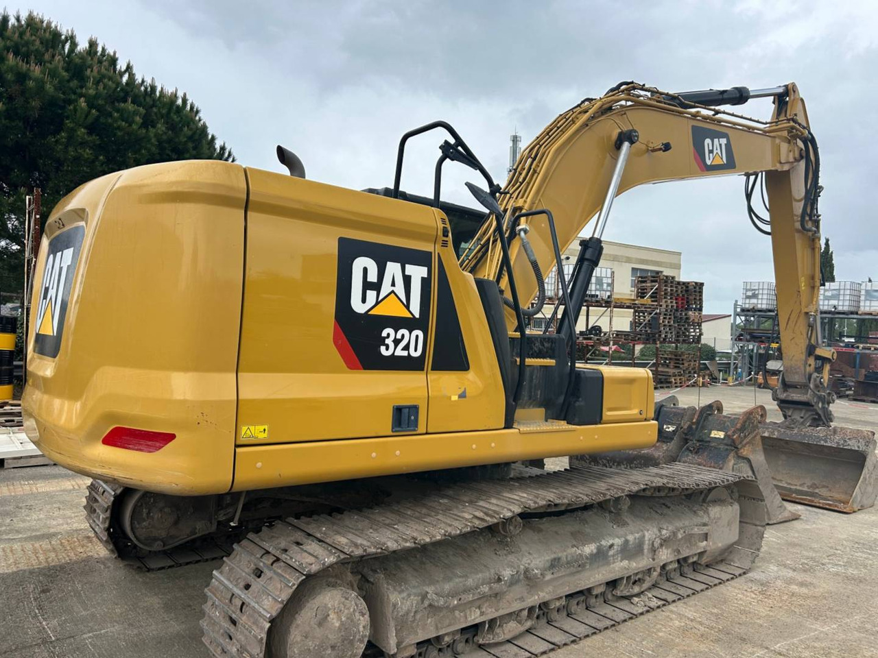 CAT 320 - حفار زاحف: صورة 4 CAT 320 - حفار زاحف: صورة 4