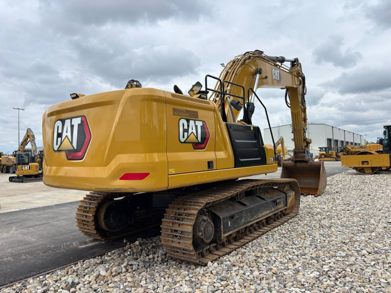 CAT 336-08 - حفار زاحف: صورة 2 CAT 336-08 - حفار زاحف: صورة 2
