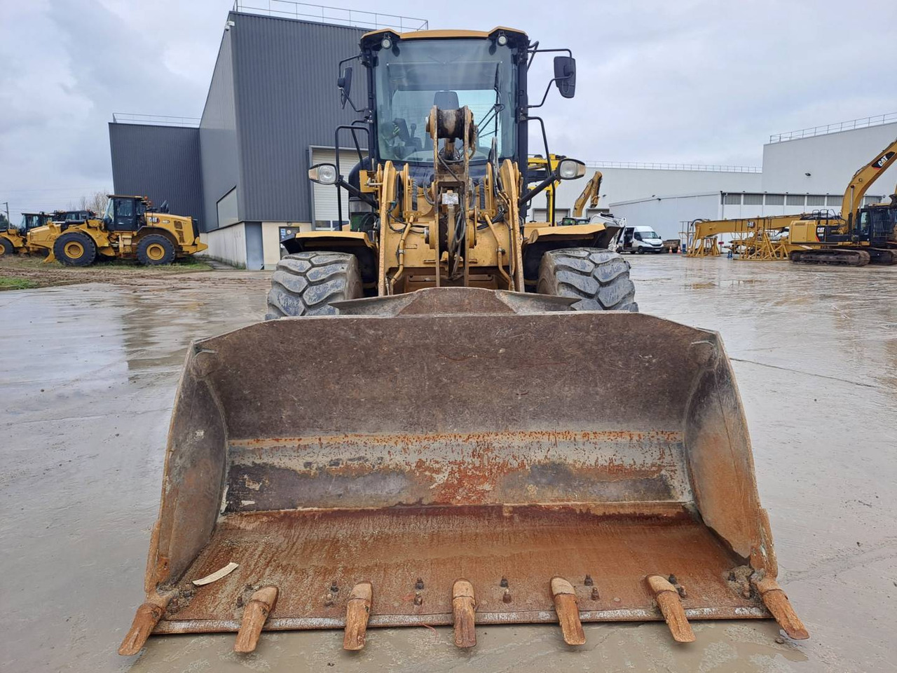 CAT 926M - اللودر بعجل: صورة 3 CAT 926M - اللودر بعجل: صورة 3