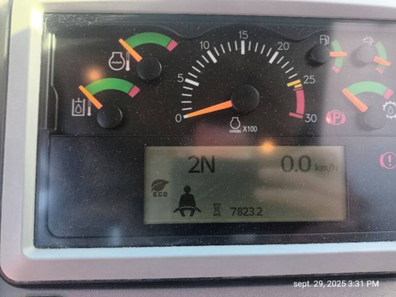 CAT 966M - اللودر بعجل: صورة 5 CAT 966M - اللودر بعجل: صورة 5