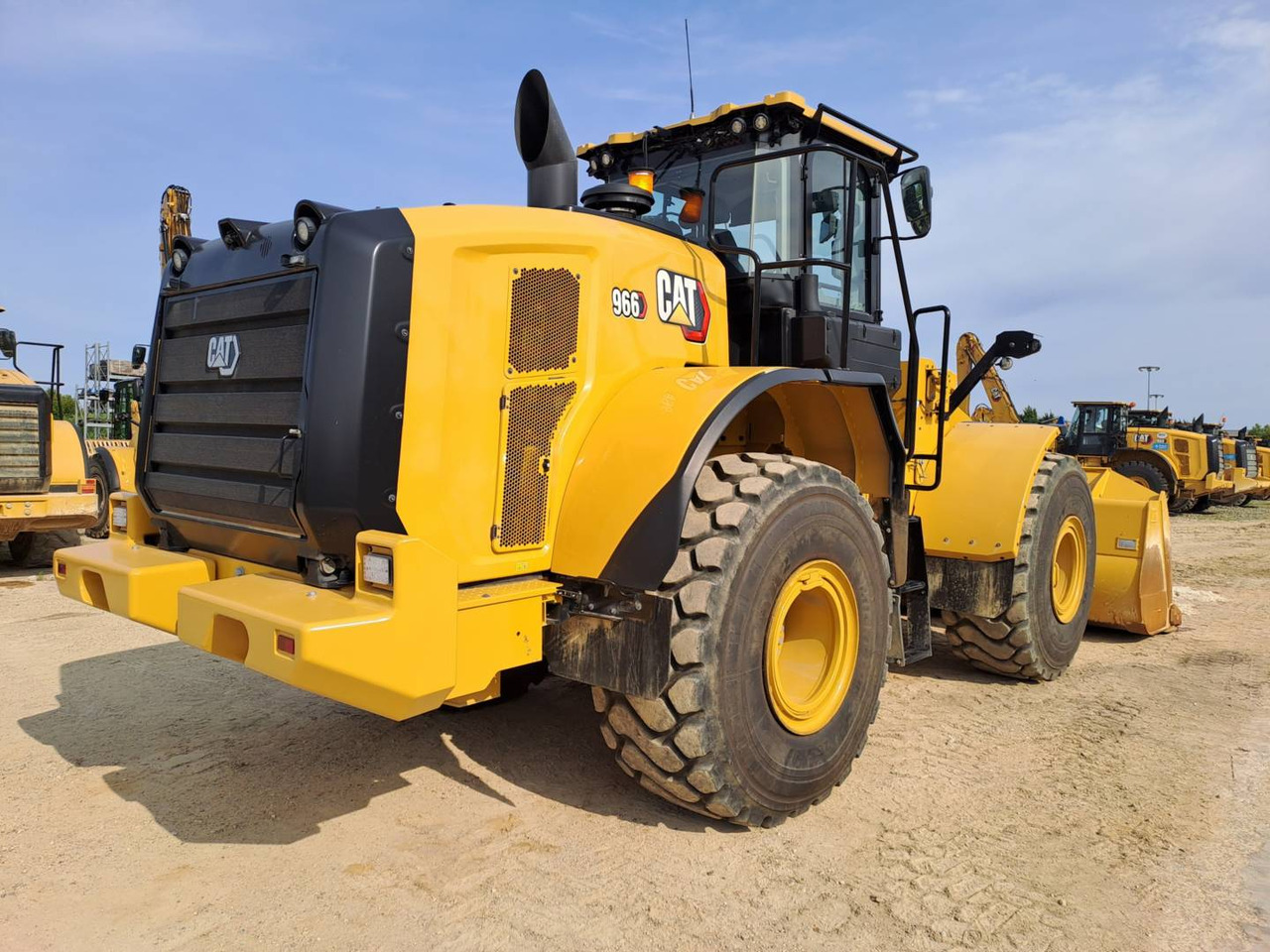 CAT 966 - اللودر بعجل: صورة 3 CAT 966 - اللودر بعجل: صورة 3