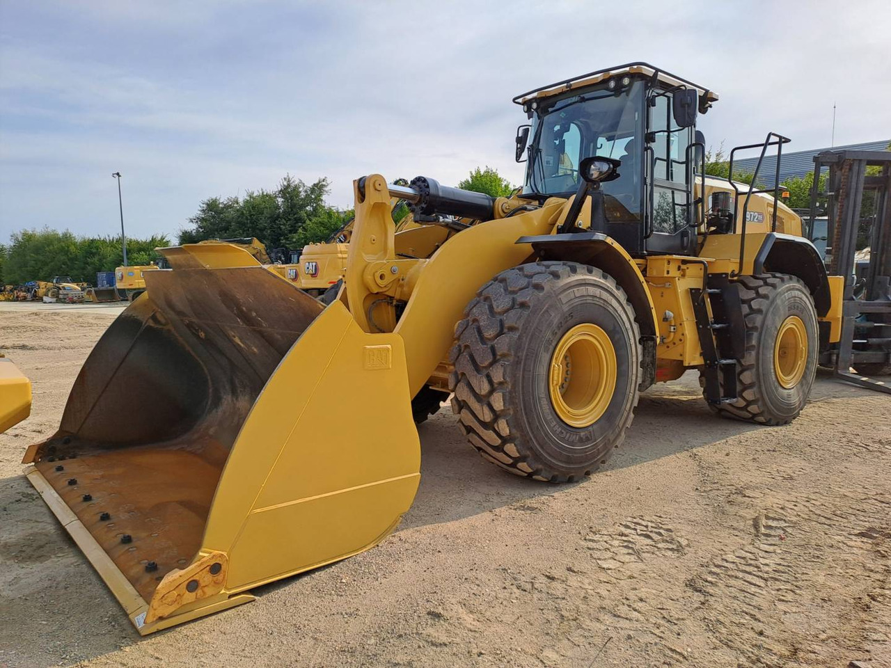 CAT 972 XE - اللودر بعجل: صورة 1 CAT 972 XE - اللودر بعجل: صورة 1