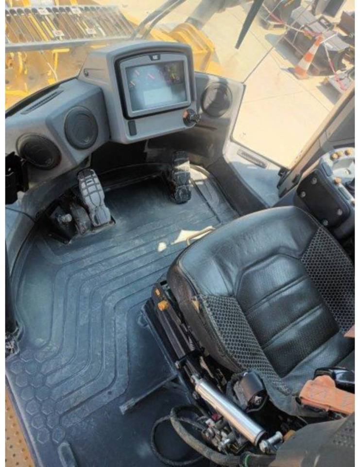 CAT 972M XE - اللودر بعجل: صورة 5 CAT 972M XE - اللودر بعجل: صورة 5