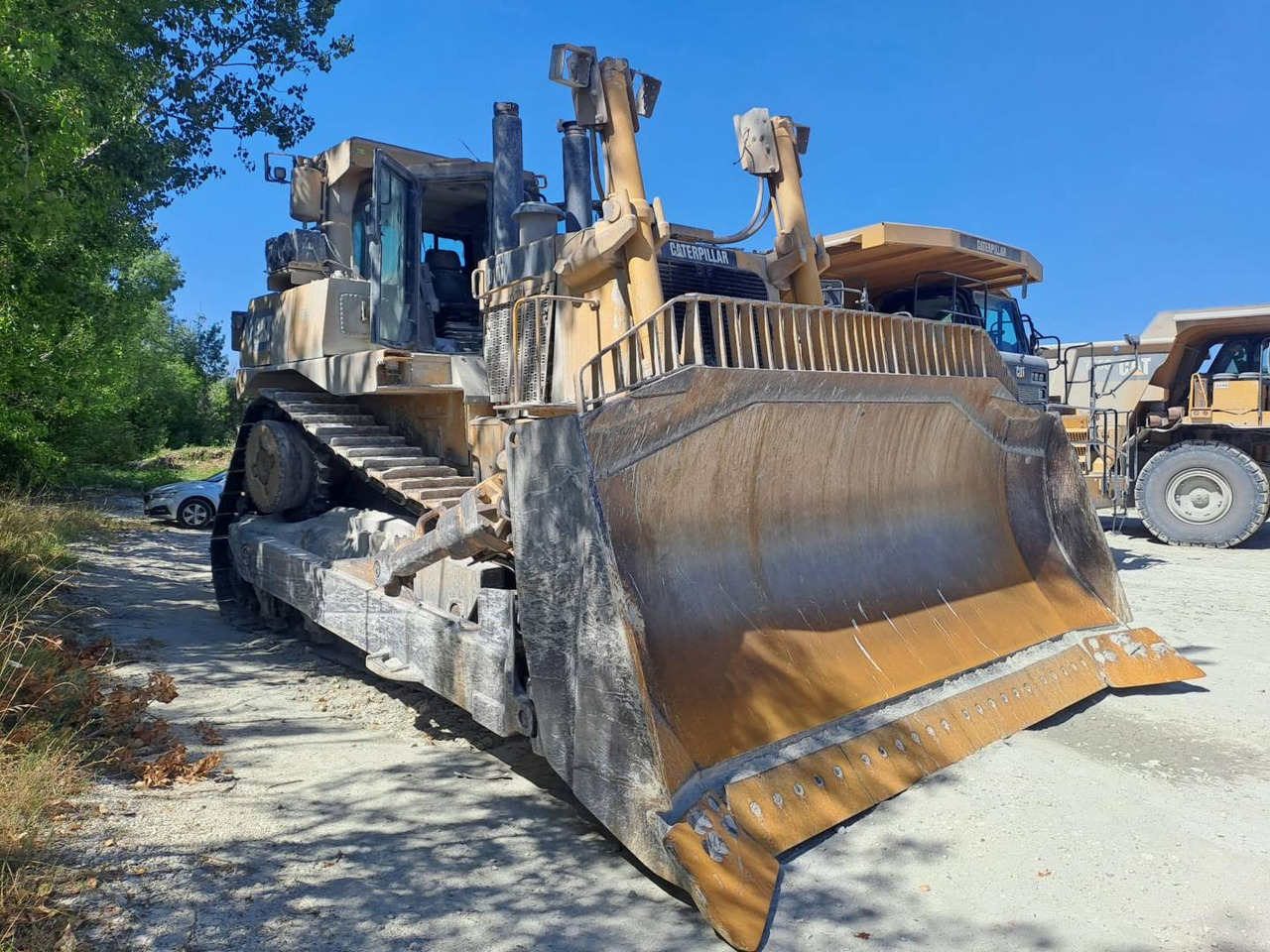 CAT D10T - بلدوزر: صورة 2 CAT D10T - بلدوزر: صورة 2