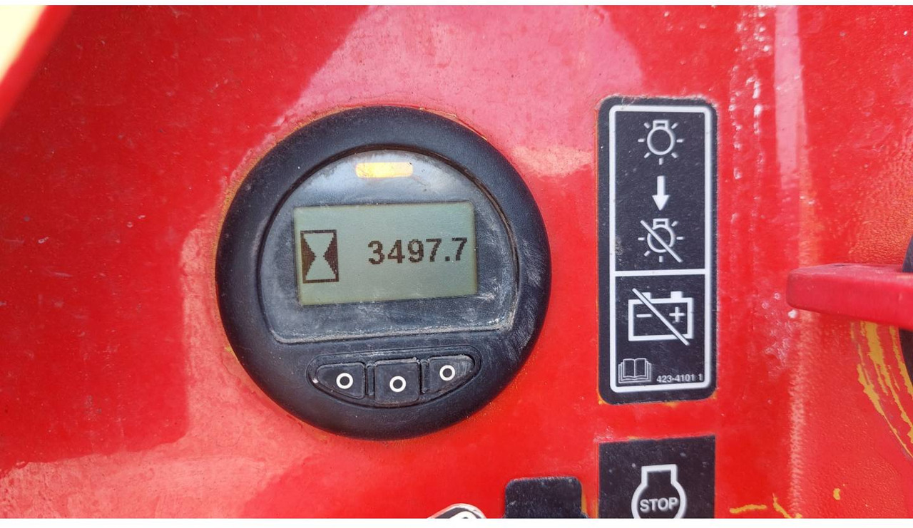 CAT D5 - بلدوزر: صورة 5 CAT D5 - بلدوزر: صورة 5