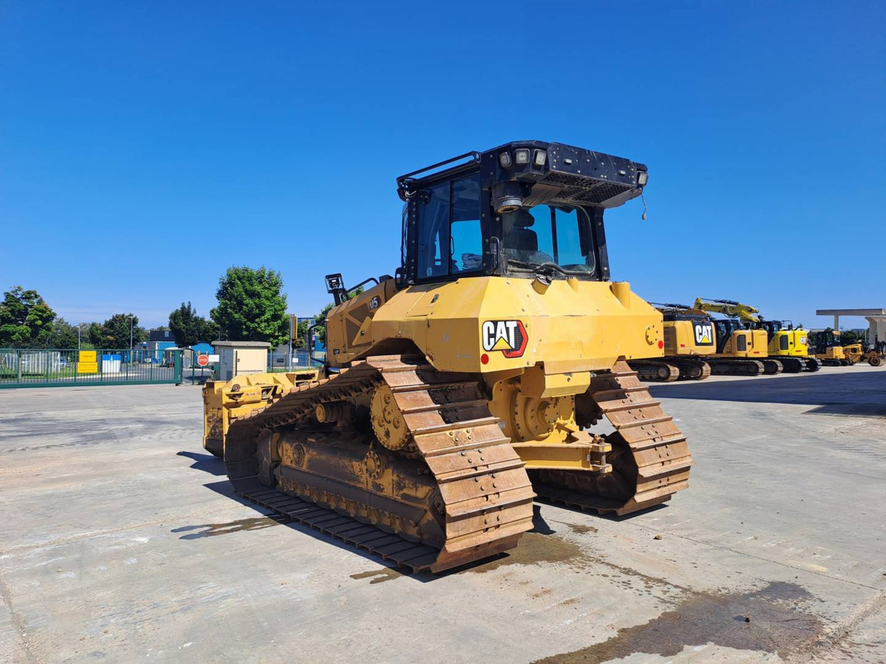 CAT D5 - بلدوزر: صورة 4 CAT D5 - بلدوزر: صورة 4
