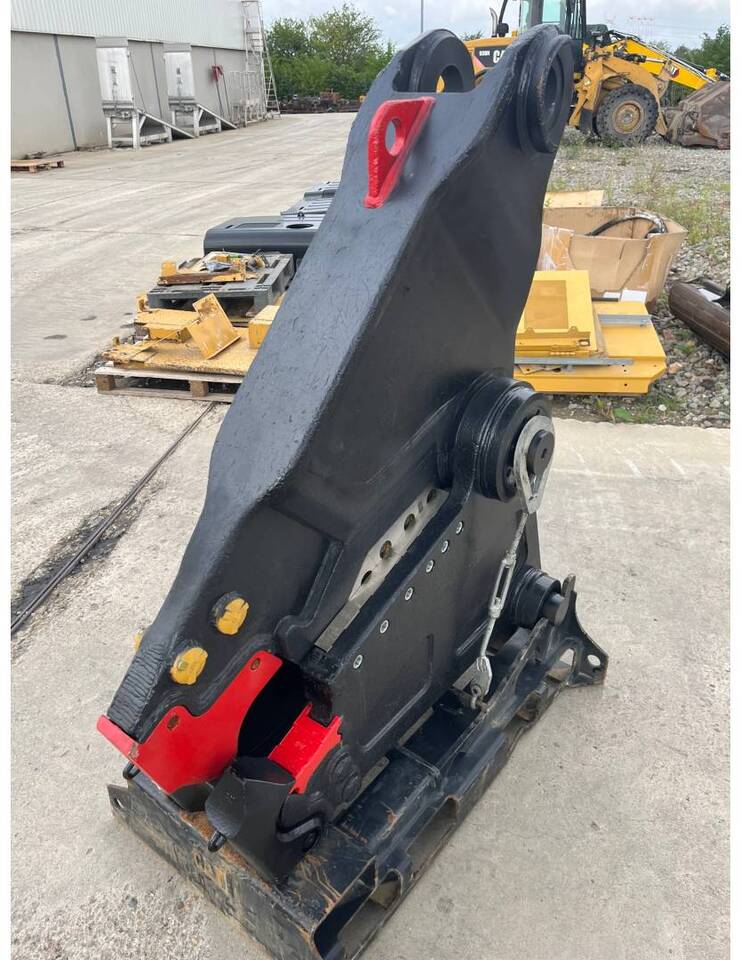 CAT MP324.J1B.CC - مقصات الهدم - آلات الإنشاء: صورة 3 CAT MP324.J1B.CC - مقصات الهدم - آلات الإنشاء: صورة 3