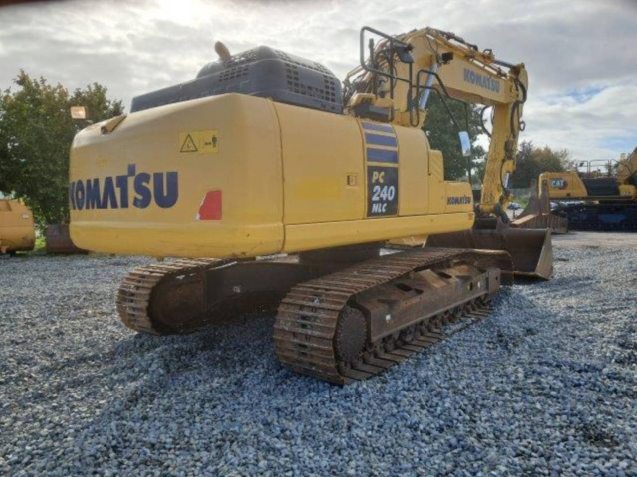 KOMATSU PC240LC7 - حفار زاحف: صورة 3 KOMATSU PC240LC7 - حفار زاحف: صورة 3