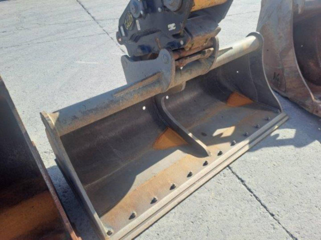 حفار ذو عجلات LIEBHERR A913: صورة 17 حفار ذو عجلات LIEBHERR A913: صورة 17