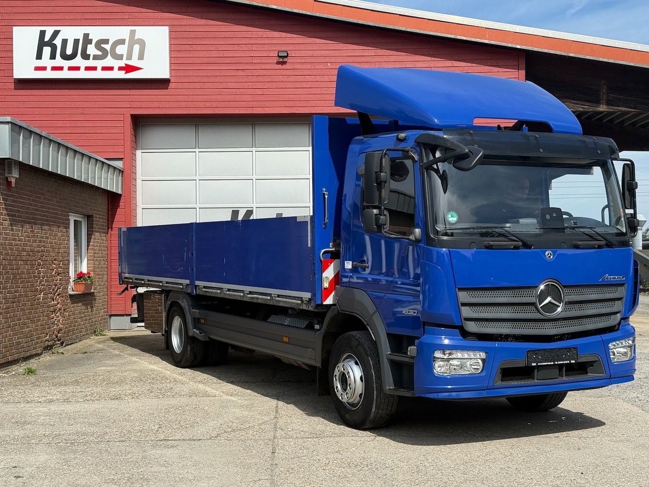 Mercedes-Benz MB Atego 1630L / 1530L offene Pritsche - شاحنات مسطحة: صورة 3 Mercedes-Benz MB Atego 1630L / 1530L offene Pritsche - شاحنات مسطحة: صورة 3