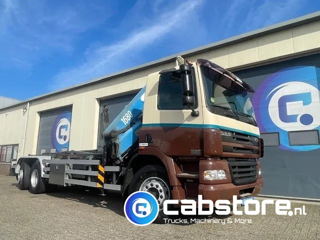 DAF CF 85.340 6X2 Euro 3 - Haakarm containersystem - Hooklift - Abrollkipper - Year 2004 - HMF 1680-K2 Crane - Grua - Ladekran - Autolaadkraan - شاحنة برافعة خطافية, شاحنة كرين: صورة 4 DAF CF 85.340 6X2 Euro 3 - Haakarm containersystem - Hooklift - Abrollkipper - Year 2004 - HMF 1680-K2 Crane - Grua - Ladekran - Autolaadkraan - شاحنة برافعة خطافية, شاحنة كرين: صورة 4