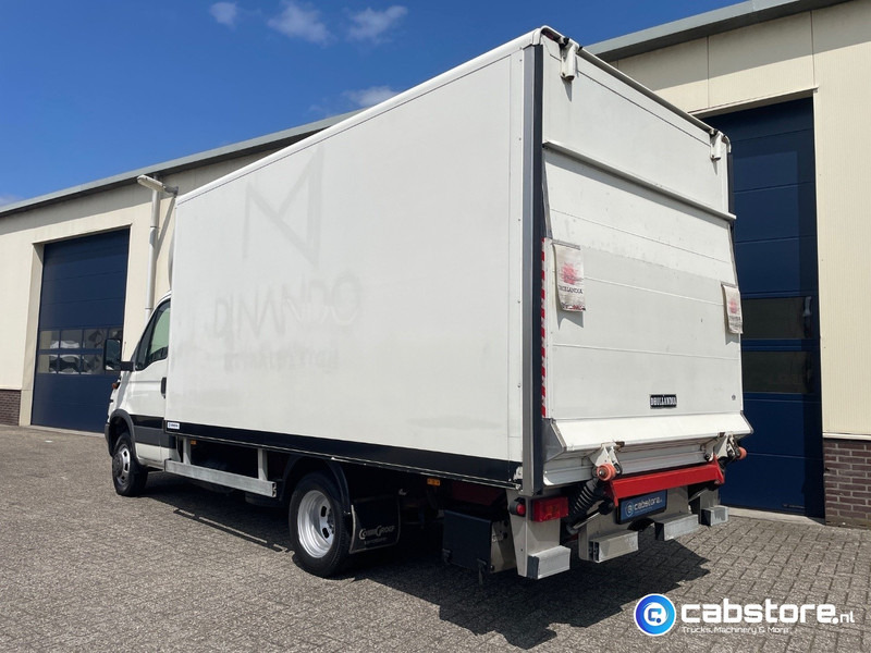 Iveco 40C 40C12 EURO 3 4x2 Bakwagen Euro 3 - Bouwjaar 2003 - APK tot 10-05-2026 -Handgeschakelde versnellingsbak - شاحنة بصندوق مغلق: صورة 5 Iveco 40C 40C12 EURO 3 4x2 Bakwagen Euro 3 - Bouwjaar 2003 - APK tot 10-05-2026 -Handgeschakelde versnellingsbak - شاحنة بصندوق مغلق: صورة 5