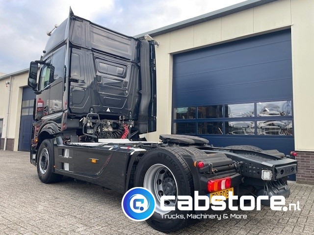 Mercedes-Benz ACTROS 1945 4x2 Euro 5 - Hydraulic unit - Bouwjaar 2013 - km 980.317 - Megaspace - رأس تريلا: صورة 3 Mercedes-Benz ACTROS 1945 4x2 Euro 5 - Hydraulic unit - Bouwjaar 2013 - km 980.317 - Megaspace - رأس تريلا: صورة 3