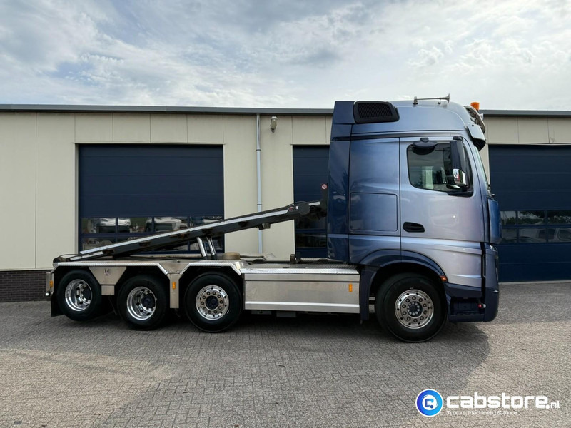 Mercedes-Benz ACTROS 3663 Euro 6 - 8x2 - RETARDER - Bouwjaar 09-2017 - 30 Ton's Container Kabelsysteem - Km 476.892 - Good condition - شاحنة - نظام الكابلات: صورة 3 Mercedes-Benz ACTROS 3663 Euro 6 - 8x2 - RETARDER - Bouwjaar 09-2017 - 30 Ton's Container Kabelsysteem - Km 476.892 - Good condition - شاحنة - نظام الكابلات: صورة 3