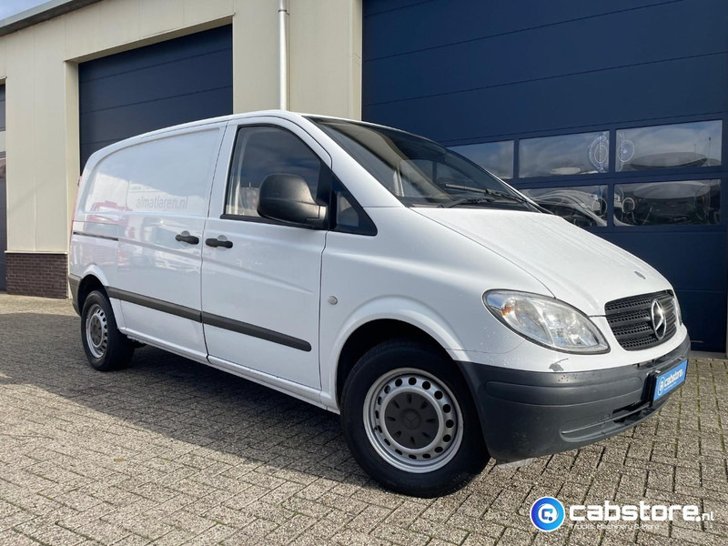 Mercedes-Benz Vito 109 CDI Panal Van - Gesloten bestelwagen - Bouwjaar 2006 - Trekhaak - فان المدمجة: صورة 1 Mercedes-Benz Vito 109 CDI Panal Van - Gesloten bestelwagen - Bouwjaar 2006 - Trekhaak - فان المدمجة: صورة 1