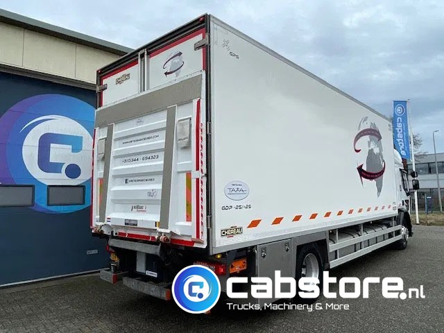 Renault D-19 Wide 4x2 Koelwagen D 19 Wide 4x2 Euro 6 Koelwagen - HANDGESCHAKELD - Kuhlkoffer - Frigo -Thermobox - Year 2015 - CHEREAU BOX - CARRIER Supra 850U - GOOD CONDITION - شاحنة ذات مبرد: صورة 4 Renault D-19 Wide 4x2 Koelwagen D 19 Wide 4x2 Euro 6 Koelwagen - HANDGESCHAKELD - Kuhlkoffer - Frigo -Thermobox - Year 2015 - CHEREAU BOX - CARRIER Supra 850U - GOOD CONDITION - شاحنة ذات مبرد: صورة 4
