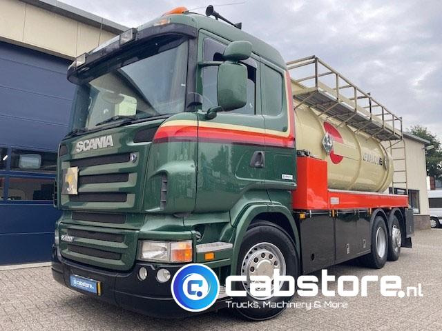 Scania R 420 LB 6X2*4 HNA - Tankwagen - ADR - Bouwjaar 2006 - 16.200 Liter - Weegsysteem - km 832.400 - Olietanks - شاحنة صهريج: صورة 2 Scania R 420 LB 6X2*4 HNA - Tankwagen - ADR - Bouwjaar 2006 - 16.200 Liter - Weegsysteem - km 832.400 - Olietanks - شاحنة صهريج: صورة 2