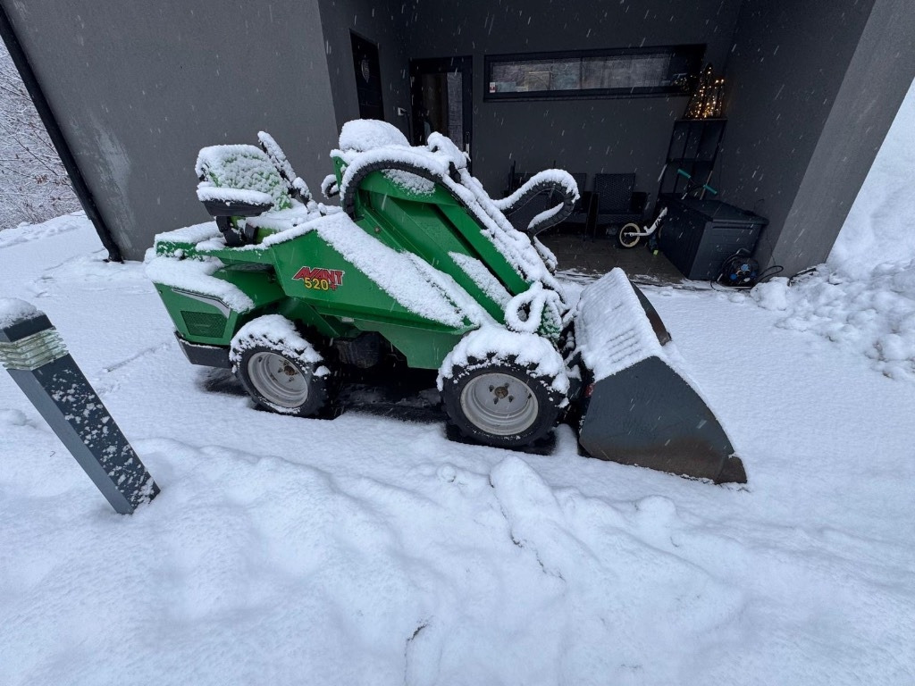 Avant 520+ - لودر مفصلي صغير: صورة 1 Avant 520+ - لودر مفصلي صغير: صورة 1